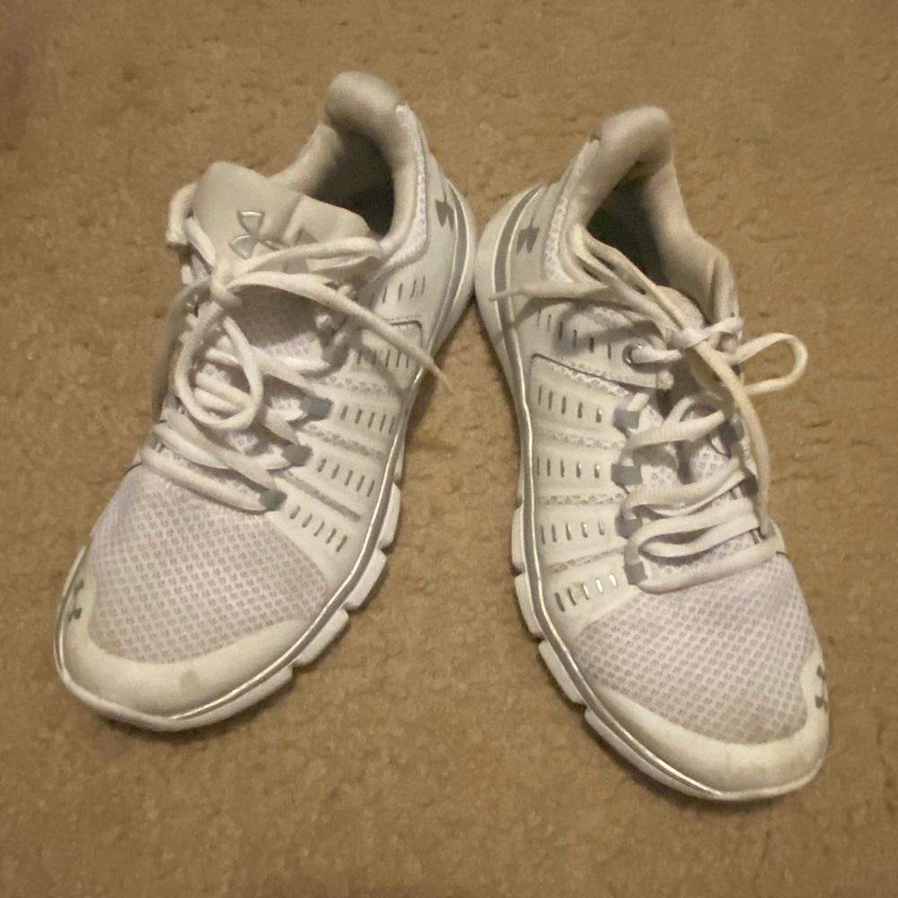 Only worn a few times